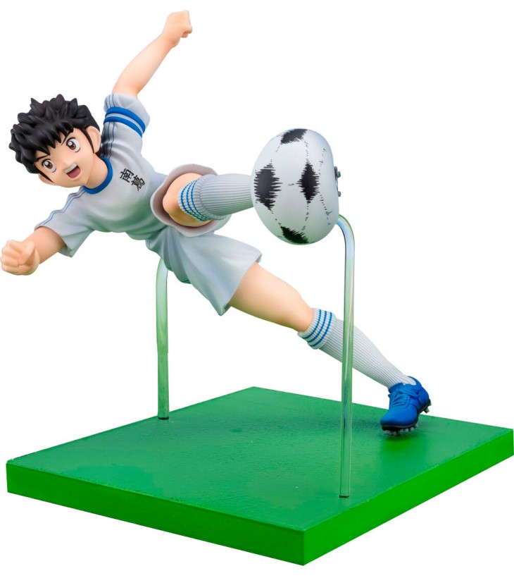 CAPTAIN TSUBASA FIGURINE...