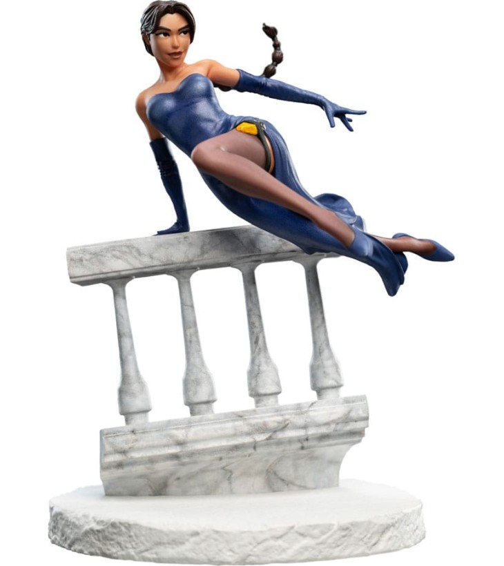 TOMB RAIDER STATUE LARA...