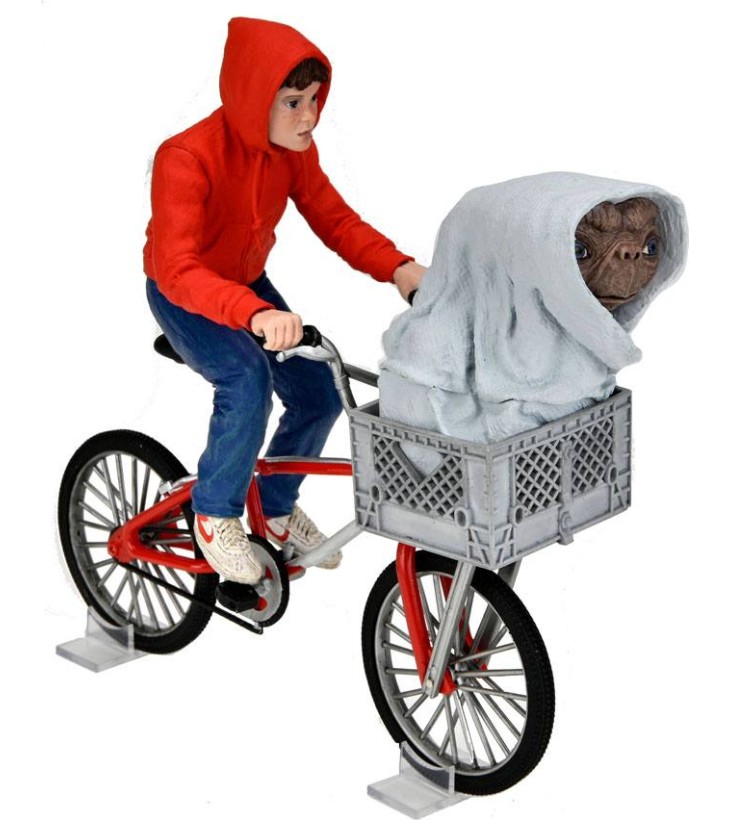 E.T. L EXTRA-TERRESTRE...