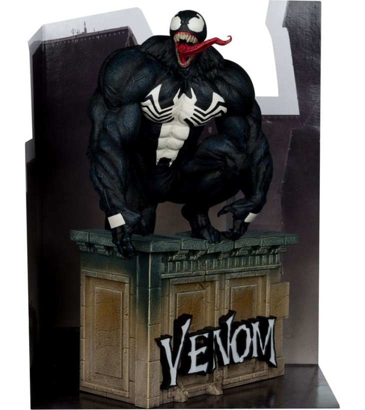 MARVEL COLLECTION STATUE...