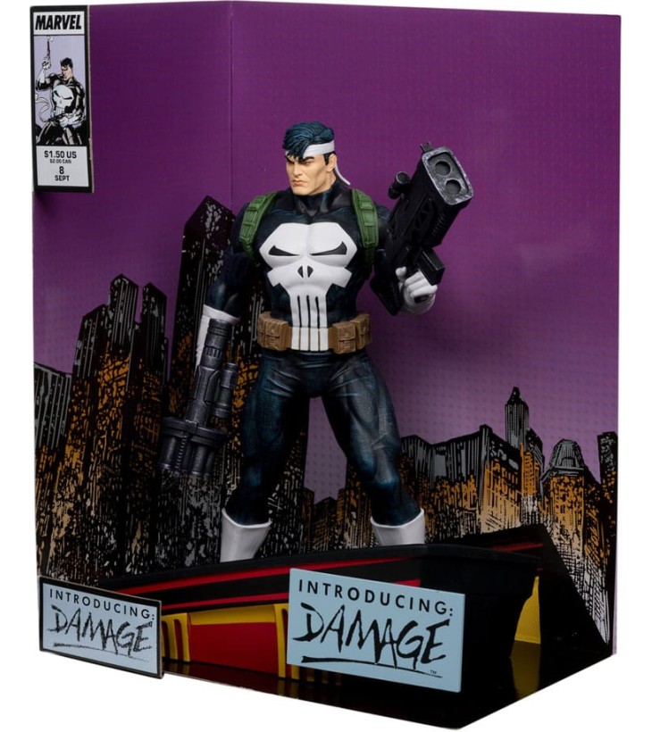 MARVEL COLLECTION STATUE...