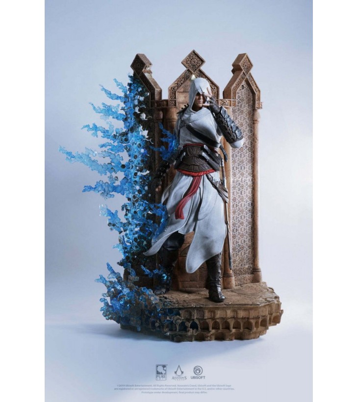 ASSASSIN S CREED STATUE...