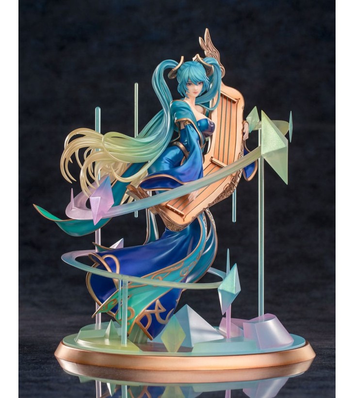 LEAGUE OF LEGENDS STATUE...