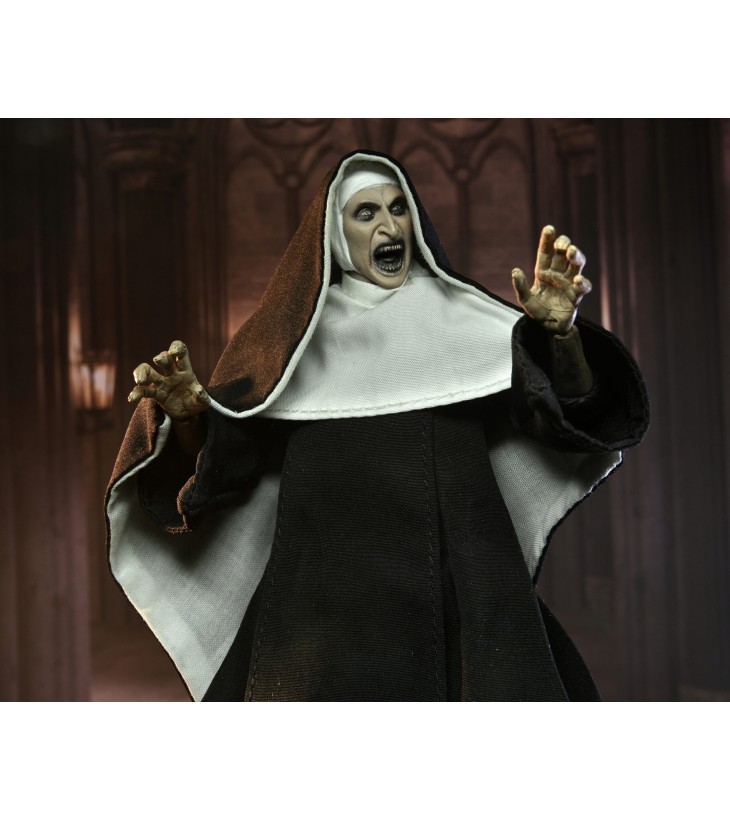 Figurine The Nun / La Nonne 23cm Gallery